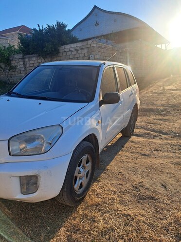 Toyota RAV4-6
