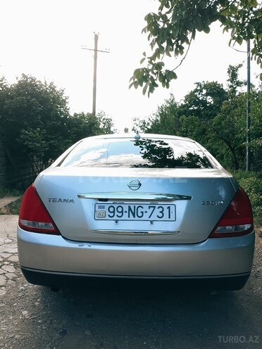 Nissan Teana-4