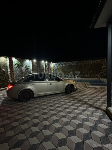 Chevrolet Cruze-4