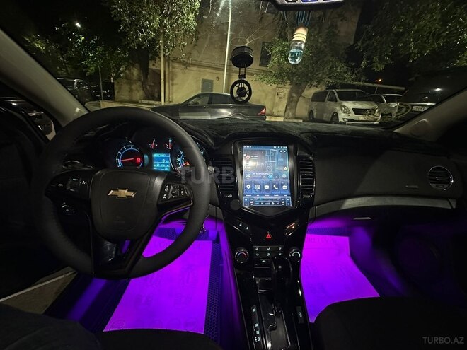 Chevrolet Cruze-6