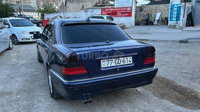 Mercedes C 200-4