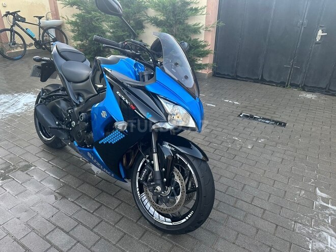 Suzuki GSX-S1000F-7