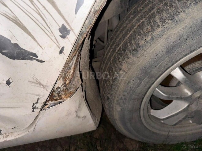 Toyota Prius-8