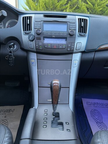 Hyundai Sonata-18