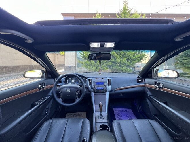 Hyundai Sonata-15