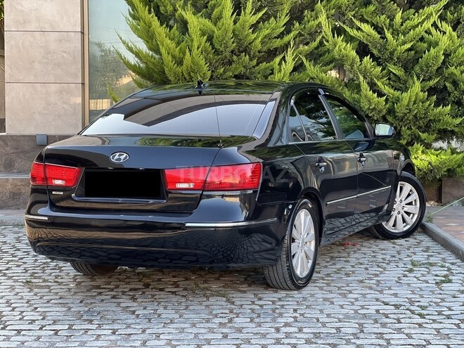 Hyundai Sonata-10