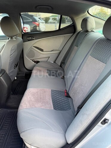 Kia Optima-8