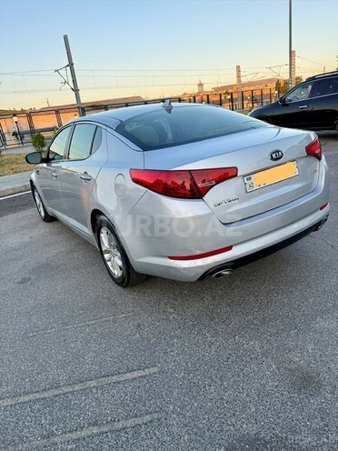 Kia Optima-5