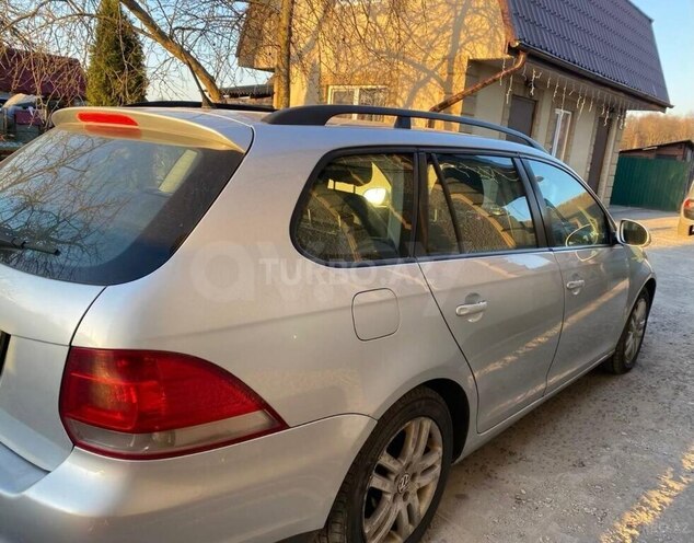 Volkswagen Golf-3