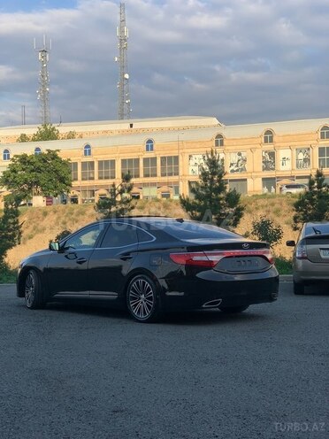 Hyundai Grandeur-3