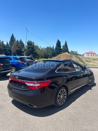 Hyundai Grandeur-5