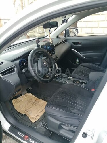 Toyota Corolla Cross-10