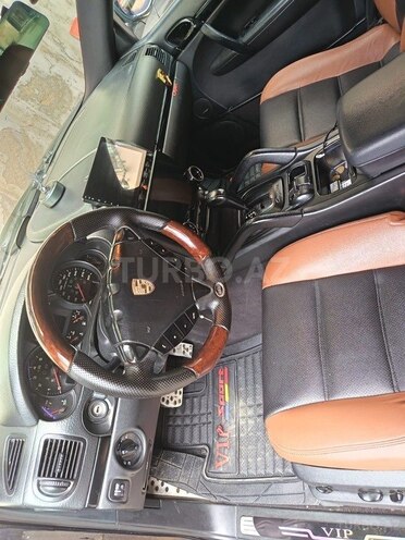 Porsche Cayenne-7