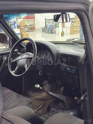 GAZ 31105 "Volga"-5