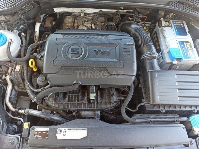 SEAT Leon-8