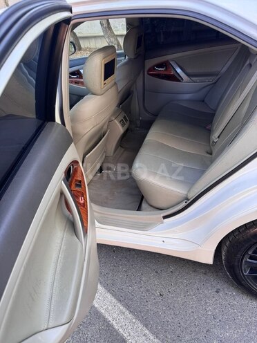 Toyota Camry-6
