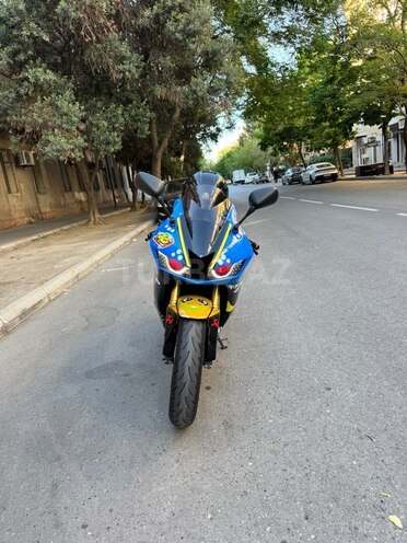 Honda CBR 600-1