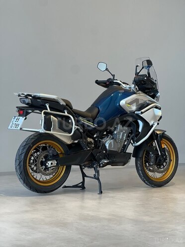 CFMOTO 800 MT Touring-2