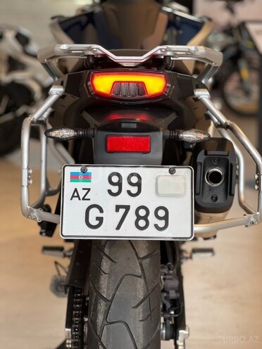 CFMOTO 800 MT Touring-12