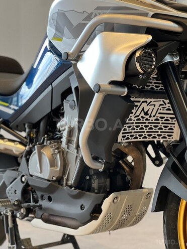 CFMOTO 800 MT Touring-5