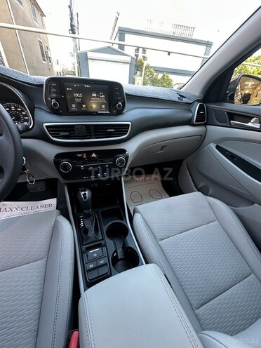 Hyundai Tucson-10
