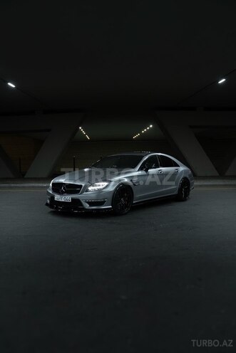 Mercedes CLS 63 AMG-2