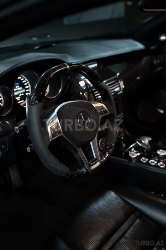 Mercedes CLS 63 AMG-9