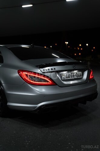 Mercedes CLS 63 AMG-5