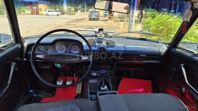 LADA (VAZ) 2106-5