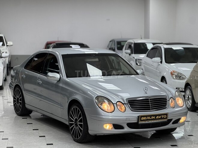 Mercedes E 200-4