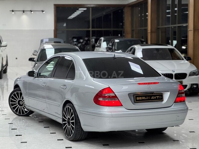 Mercedes E 200-7