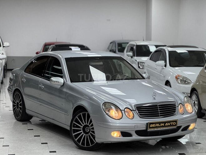 Mercedes E 200-2