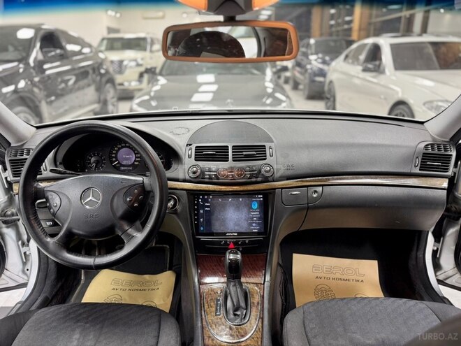Mercedes E 200-18