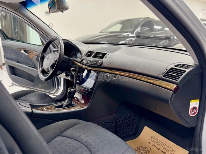 Mercedes E 200-16