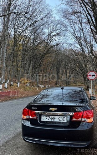 Chevrolet Cruze-21
