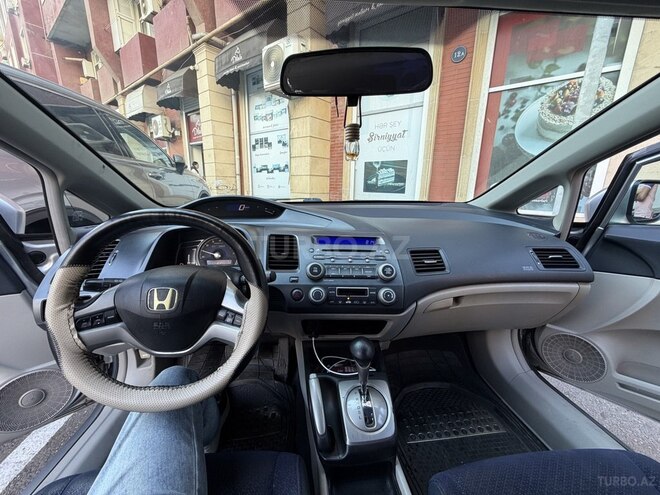 Honda Civic-8