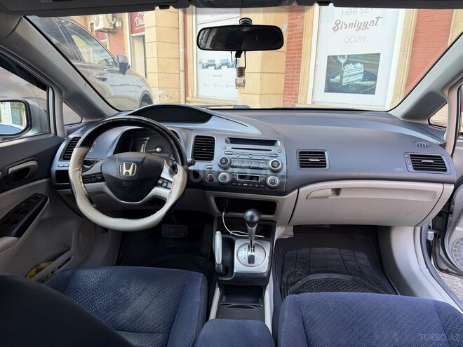 Honda Civic-11