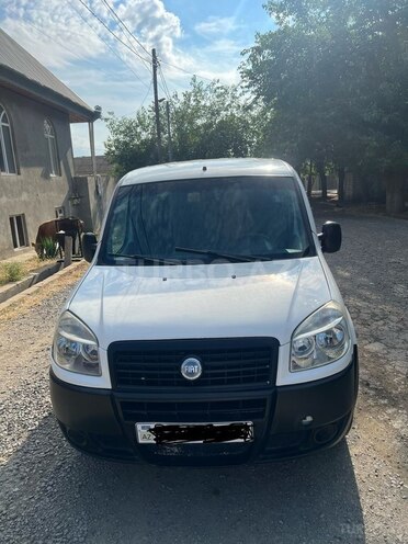Fiat Doblo-1