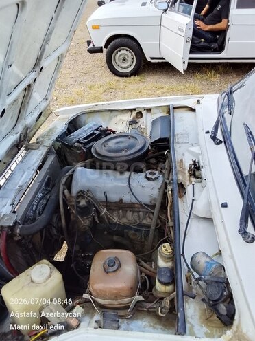LADA (VAZ) 2107-4