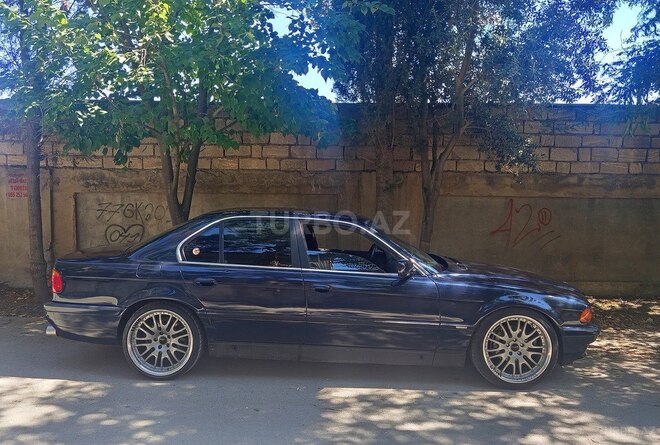 BMW 728-4