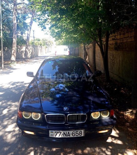 BMW 728-1