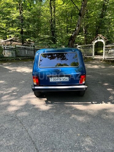 LADA (VAZ) Niva-9