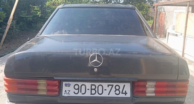 Mercedes 190-2