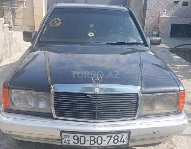 Mercedes 190-1