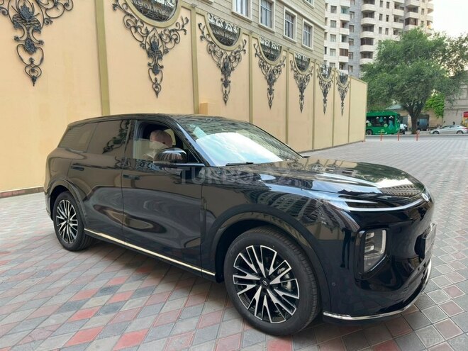 Changan Qiyuan Q07-4