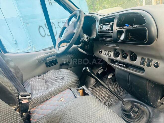 Ford Transit-4