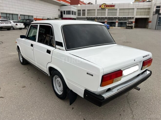 LADA (VAZ) 2107-6