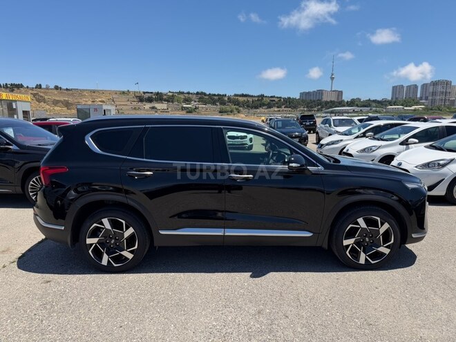 Hyundai Santa Fe-5