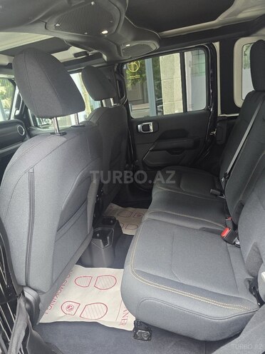 Jeep Wrangler-8