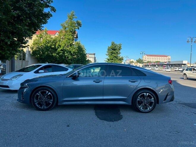 Kia K5-3